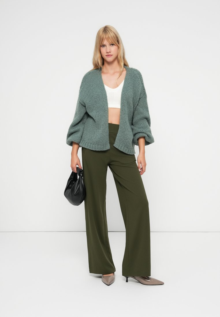 Marlowe | Women's Open Front Knit Cardigan, Laurel Green Autumn Winter