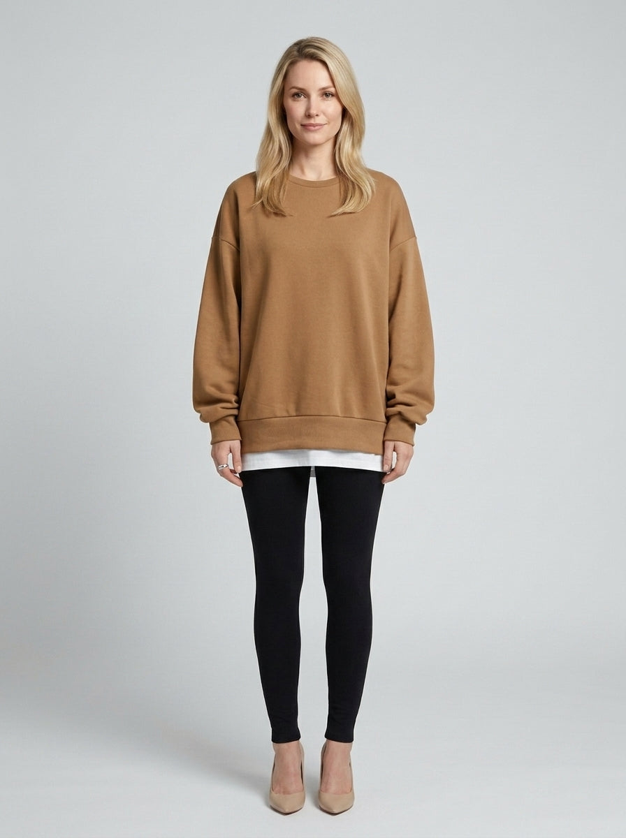 Bella | Women's Oversized Sweatshirt, Essential Winter Pullover - Front [Lystr 6a746666f68a7fe40475b4c5:front]