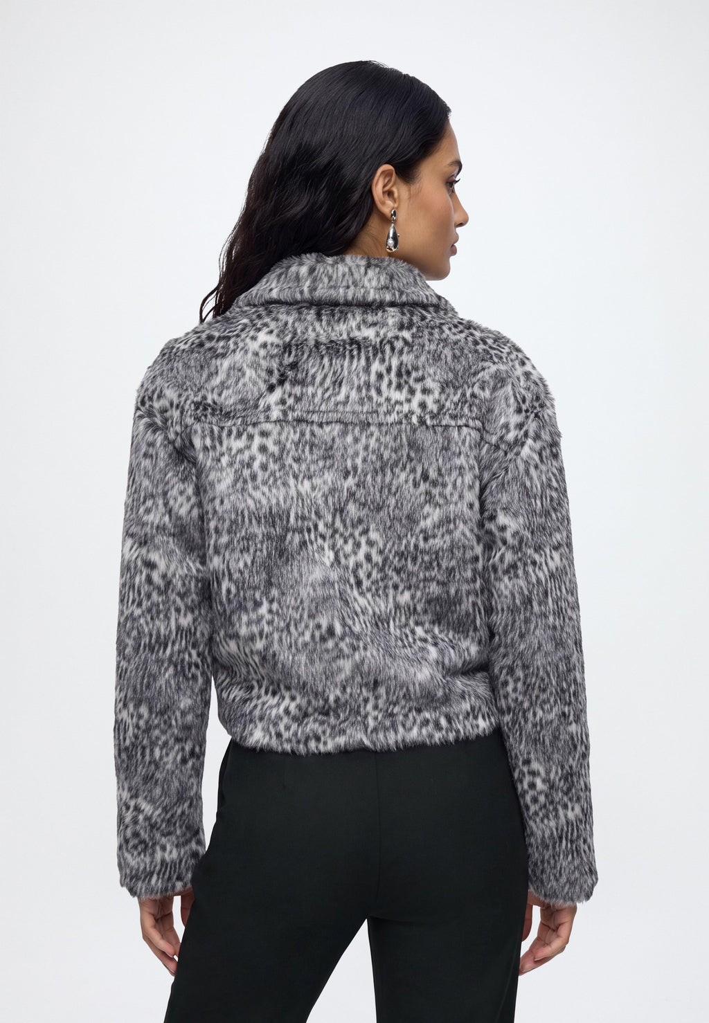 Coco | Women's Faux Fur Animal Print Jacket Turn Down Collar Zip Front Casual Winter