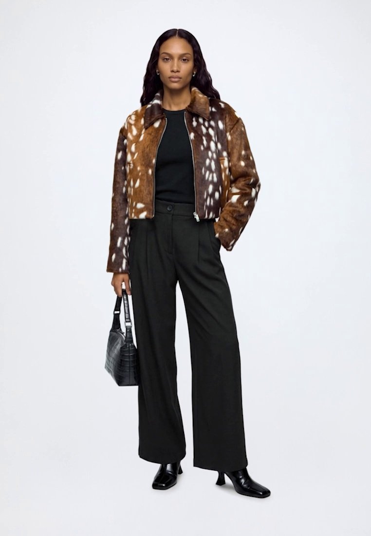 Margot | Women's Faux Fur Animal Print Jacket Turn Down Collar Zip Front Casual Winter Demitasse